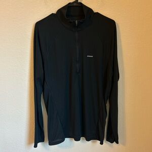 Patagonia Men’s Capilene 2 lightweight 1/4 zip jacket size L Black